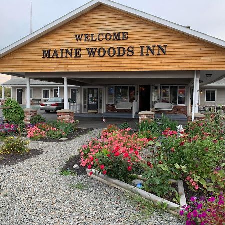 Maine Woods Inn Brewer Екстериор снимка