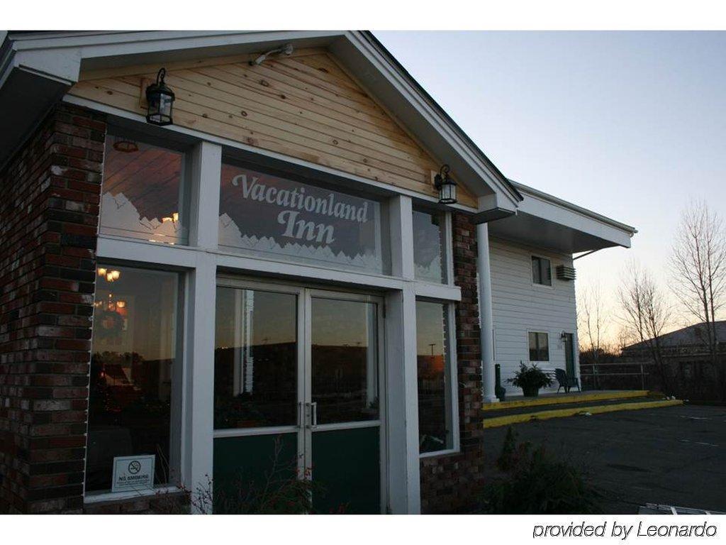 Maine Woods Inn Brewer Екстериор снимка