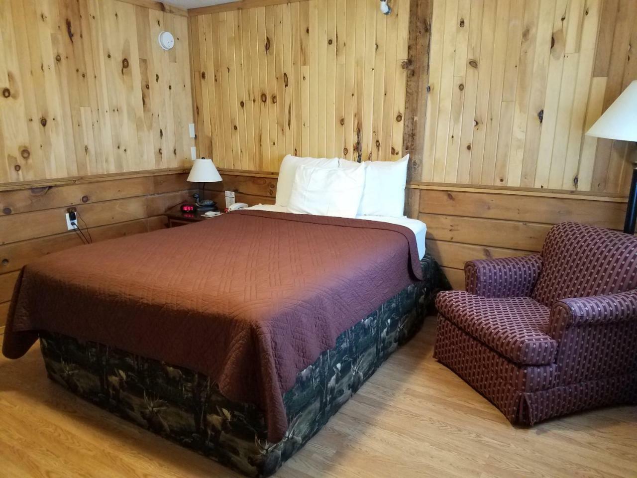 Maine Woods Inn Brewer Екстериор снимка
